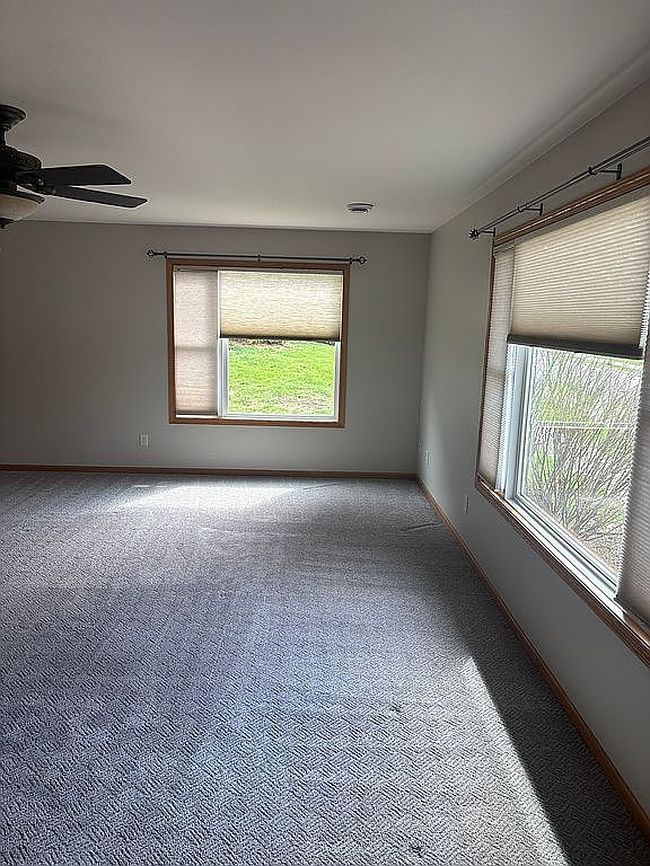 Image of 413 Fillmore St W