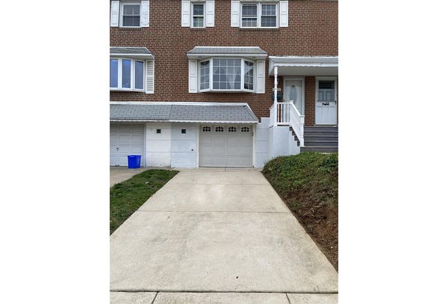 Photo of 10228 Ambridge Pl, Philadelphia, PA