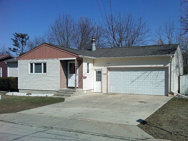 Photo of 2218 Parrish St, Cedar Falls, IA