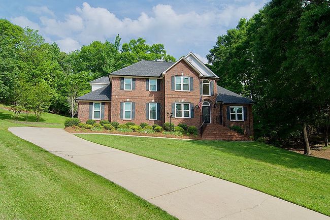 Image of 2816 Briar Cir