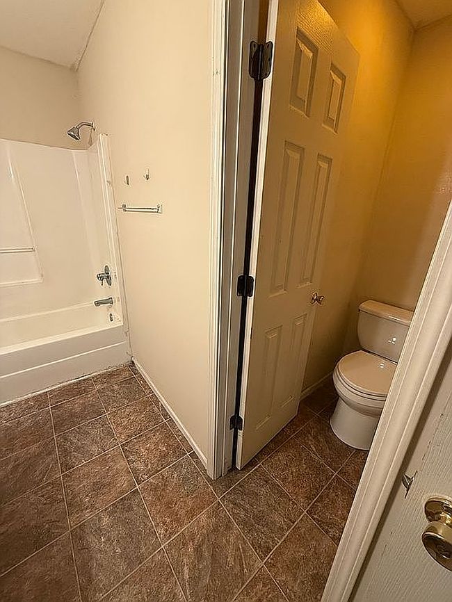 Photo of 1037 E Emery Ct, Bloomington, IN