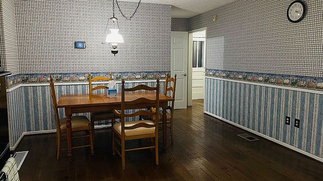 Photo of 525 Lawshe Rd, Senoia, GA