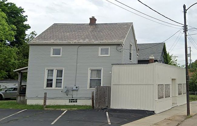 Image of 1016-1018 S Main St
