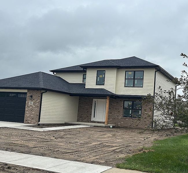 Photo of 903 Springhill Dr
