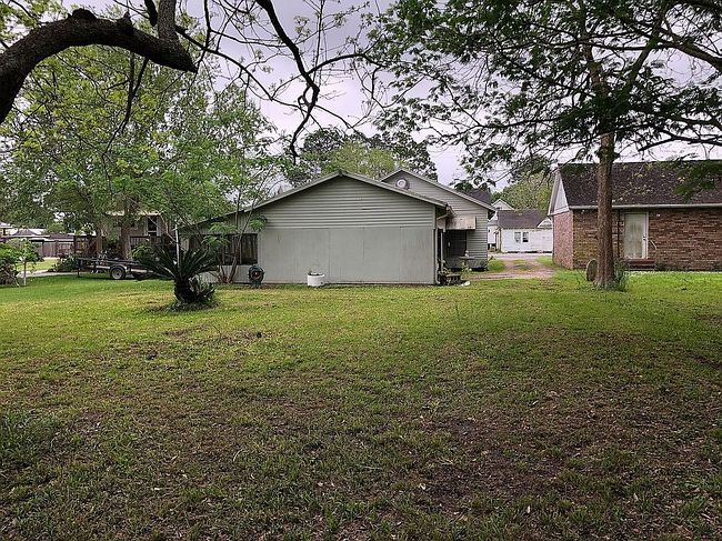 Image of 114 S Saint Peter St