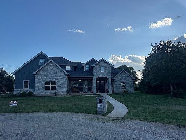 Photo of 737 Hilltop St, Baird, TX