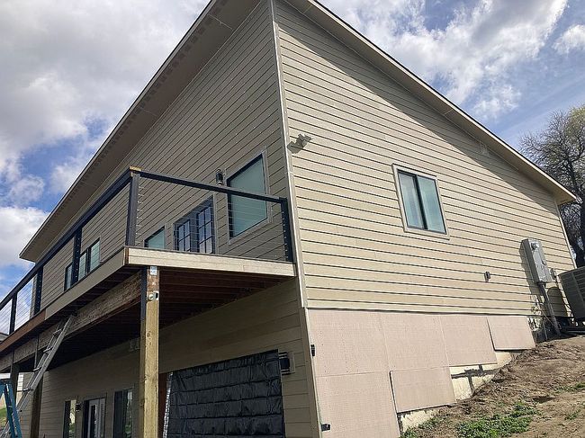 Image of 223 E Canyon Dr
