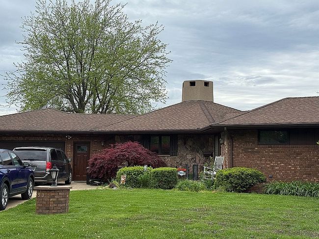Photo of 501 N Mason St, Deer Creek, IL
