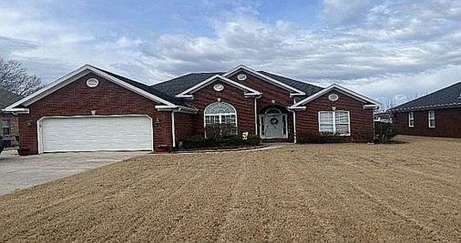 Image of 2915 Legacy Dr Sw