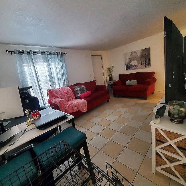 Image of 9058 Allen Cir