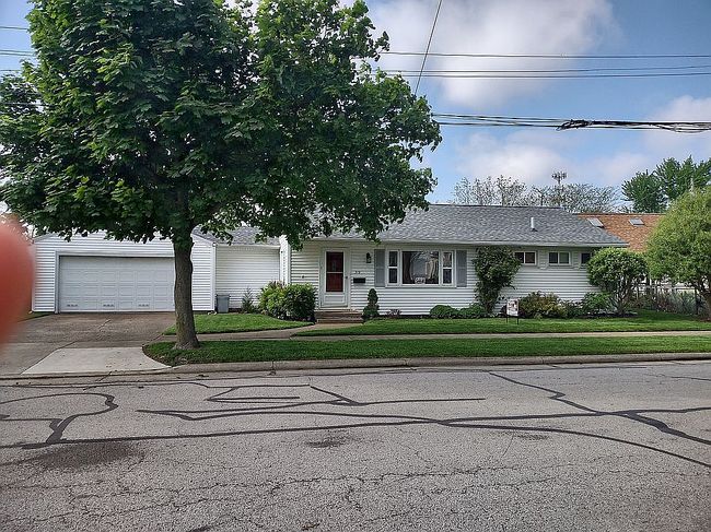 Image of 319 E. Parish St.