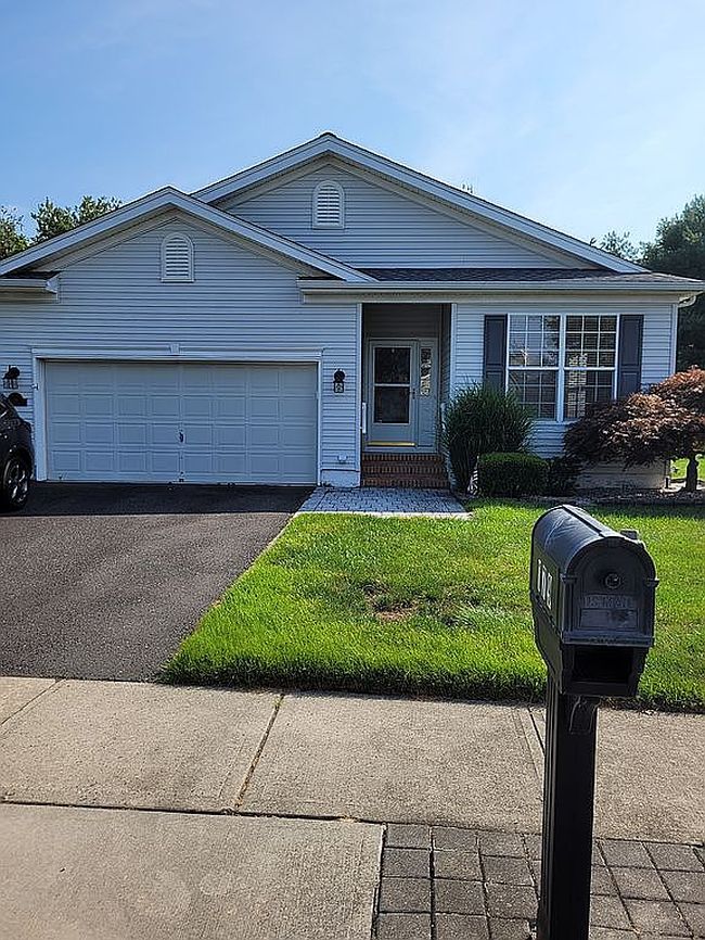 Photo of 179 Wordsworth Rd, Brick, NJ