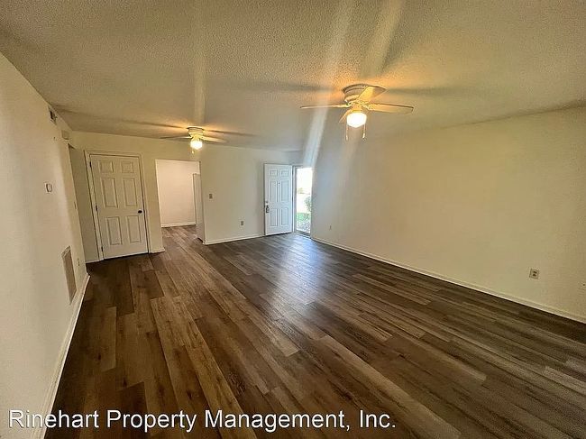 Image of 1540 Hunt Club Ct #1540