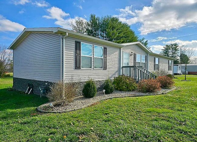 Image of 35 Walnut Ln