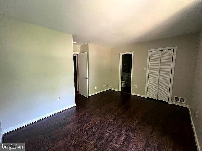 Photo of 142 Woodland Dr, Stafford, VA