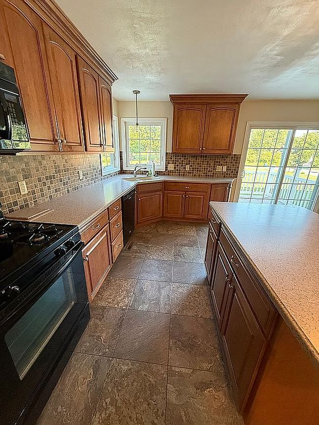 Photo of 108 S Kossuth St, Millstadt, IL