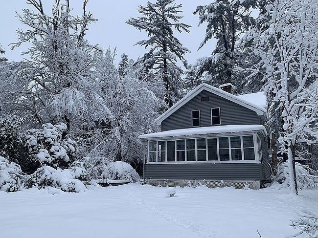 Photo of 210 John St, Pocono Pines, PA