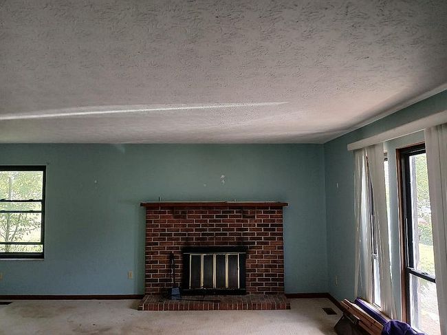 Image of 1079 Fairfield Dr