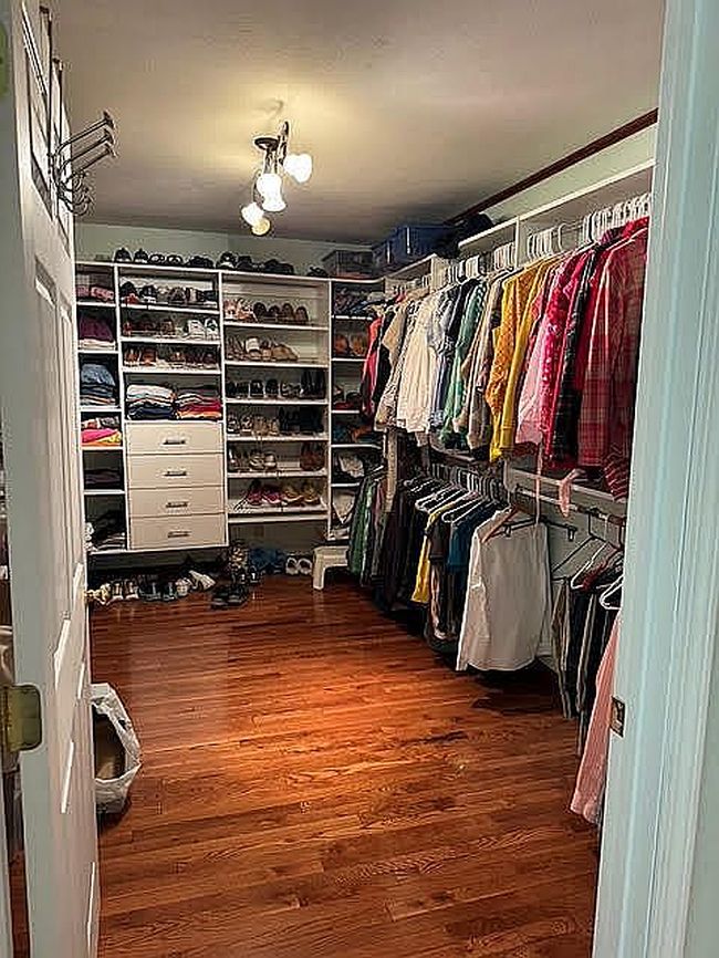 Image of 212 Caton Rd