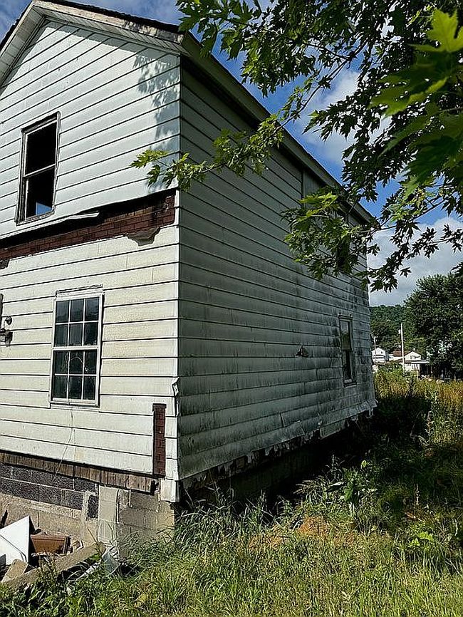 Photo of 226 2nd Ave, Avonmore, PA