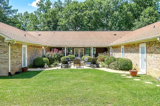 Photo of 5833 Highway 22 E, Alexander City, AL