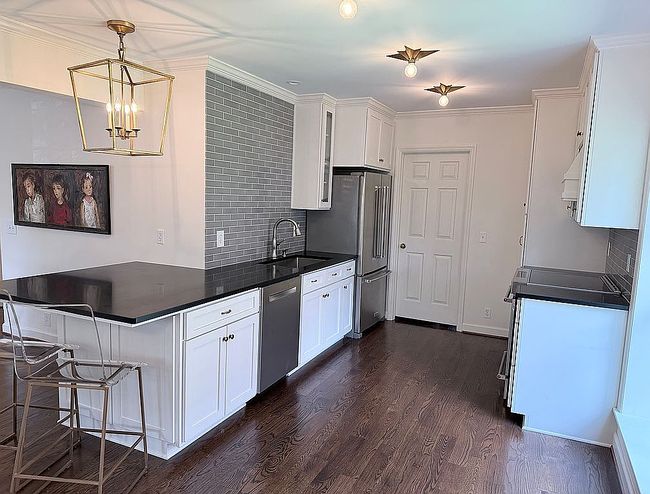 Photo of 4400 Belmont Park Ter Apt 174, Nashville, TN