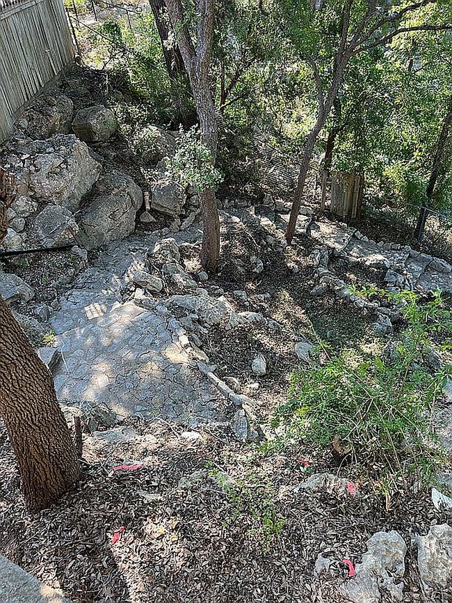 Photo of 20100 Siesta Shores Dr, Spicewood, TX