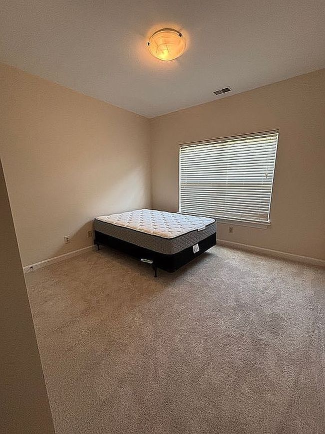 Additional photo 3 of property located at 10507 Sawyer Pl