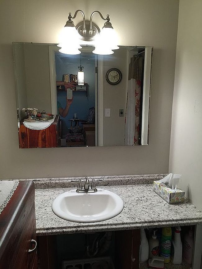 Photo of 818 S Pine St, Nowata, OK