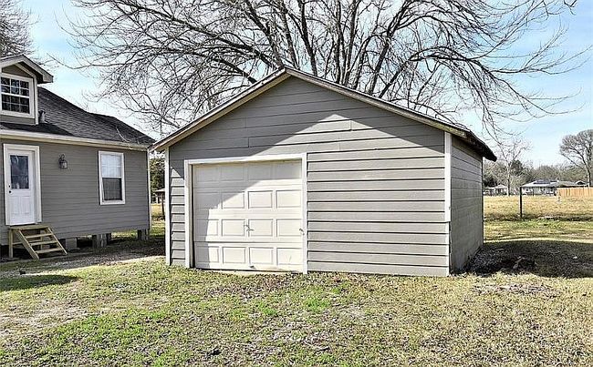 Image of 7502 Stewart St