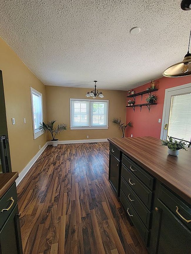 Photo of 712 W 8th St, Ogallala, NE
