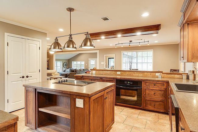 Photo of 11 Red Oak Dr, Conway, AR