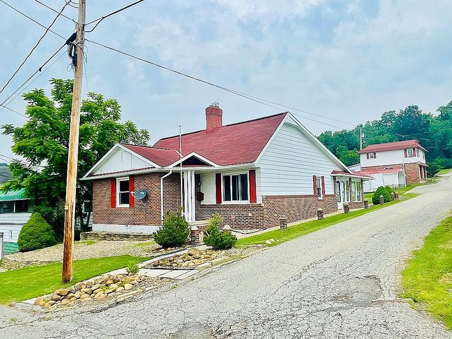 Photo of 449 Race St, Waynesburg, PA