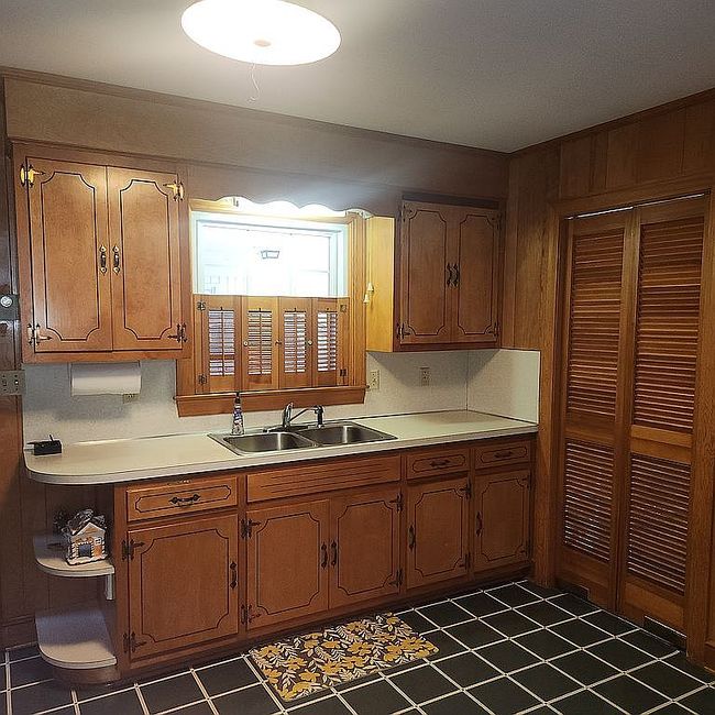 423 Woodland Dr, Stuart, VA