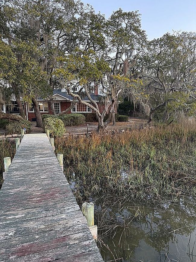Image of 3495 Bonnetts Dr
