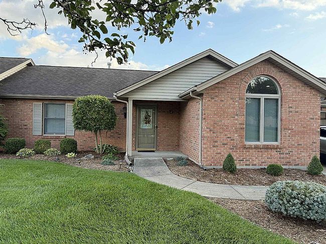 Photo of 1190 Stephanie Dr Unit 2, Hamilton, OH