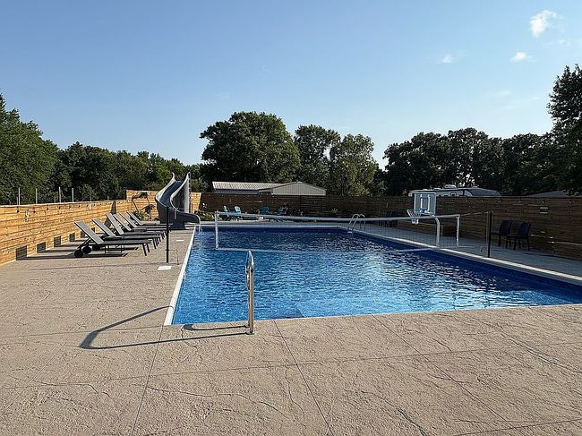 Additional photo 3 of property located at 4007 Se 34th St