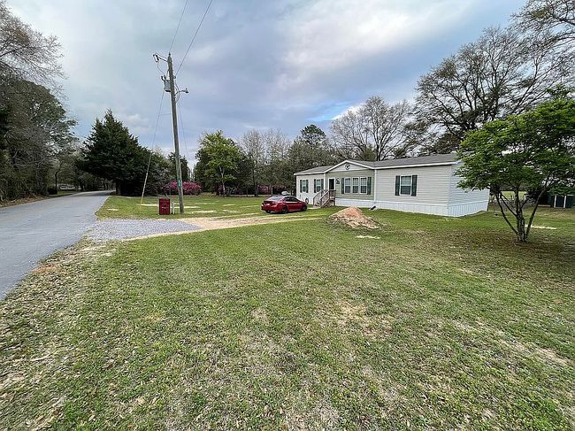 Photo of 5043 Bone Creek Rd, Holt, FL