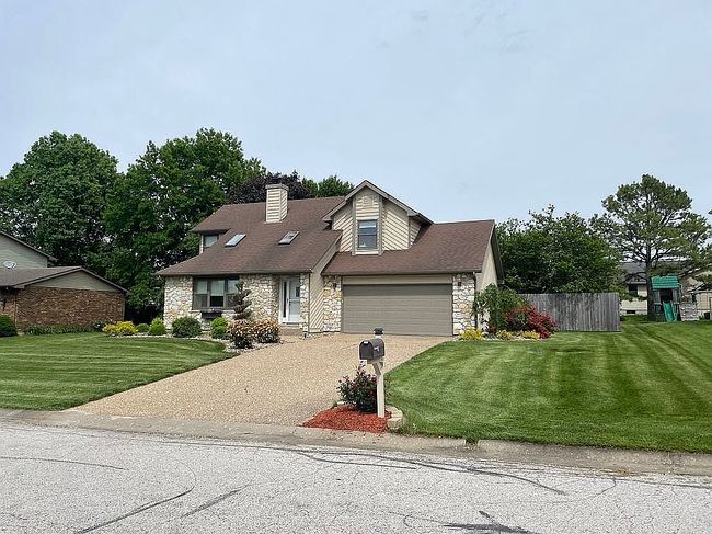 Photo of 1419 Quail Creek Dr, Quincy, IL