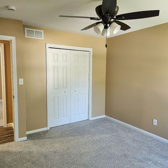 Image of 2213 Griffith Ter