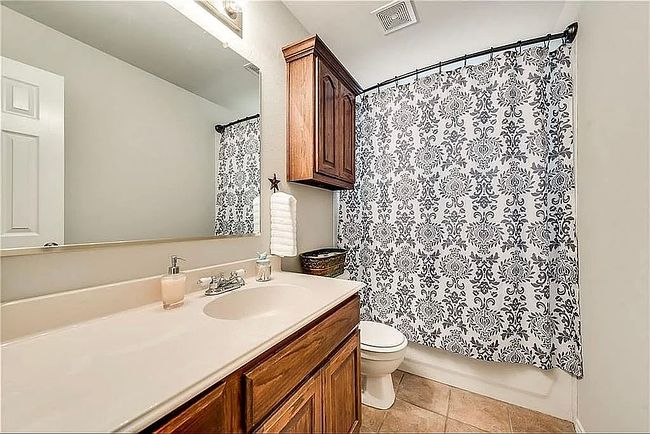 Photo of 311 W Trunk St, Crandall, TX
