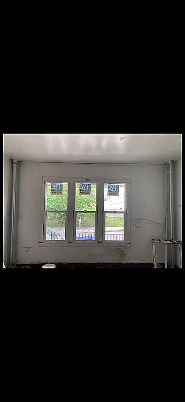 Photo of 2400 Hewitt St, Hamtramck, MI