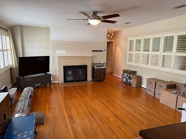 Photo of 114 N Arcturas Ave, Clearwater, FL