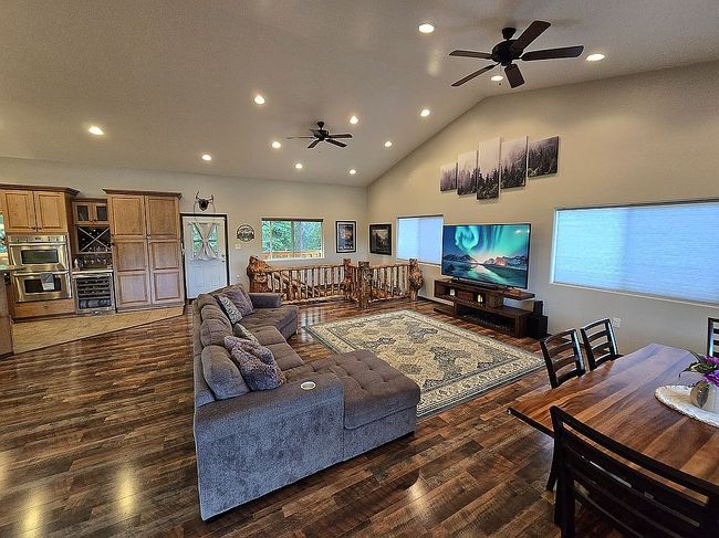 Photo of 691 N Blue Sky Cir, Wasilla, AK