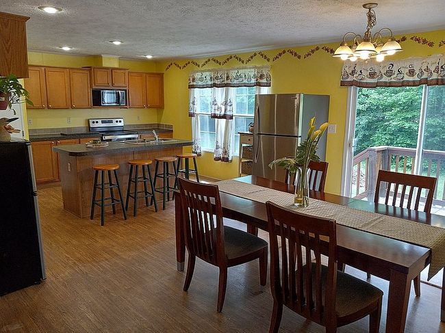 Image of 104 Watkins Rd