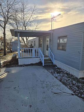Preview of property located at 7500 Bloomfield Rd #47