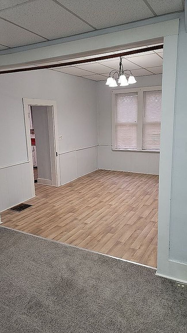 Image of 420 Main St