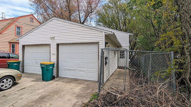 Preview of property located at 923 Jefferson Ave