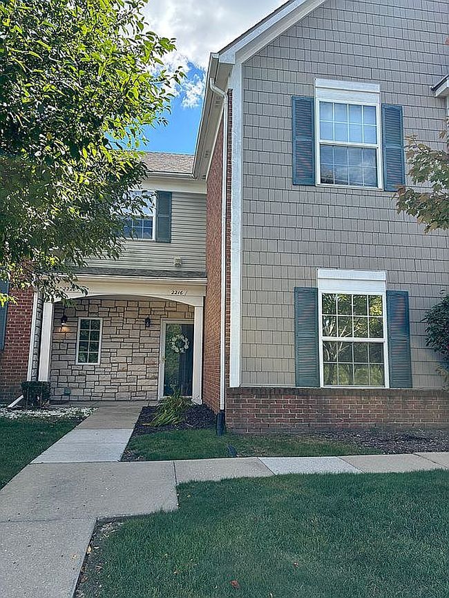 Photo of 2216 Monarch Dr #64