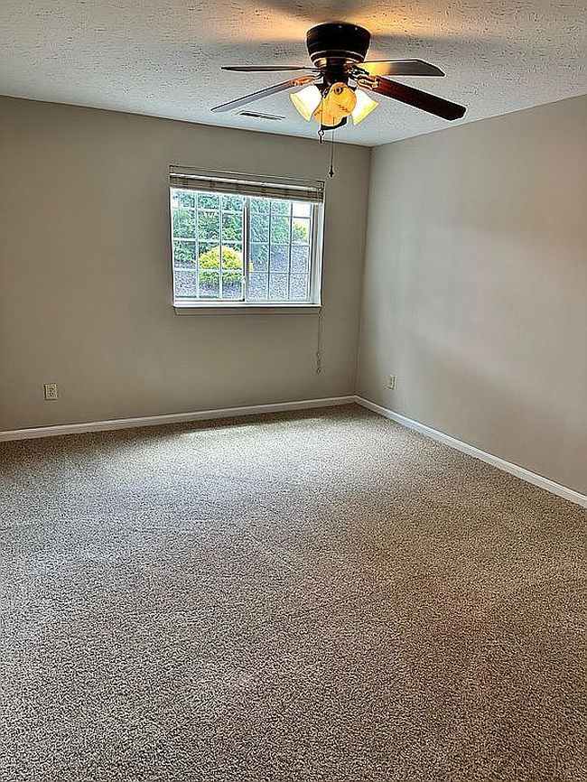 Photo of 10593 Lynn Ln Unit 1, Alexandria, KY